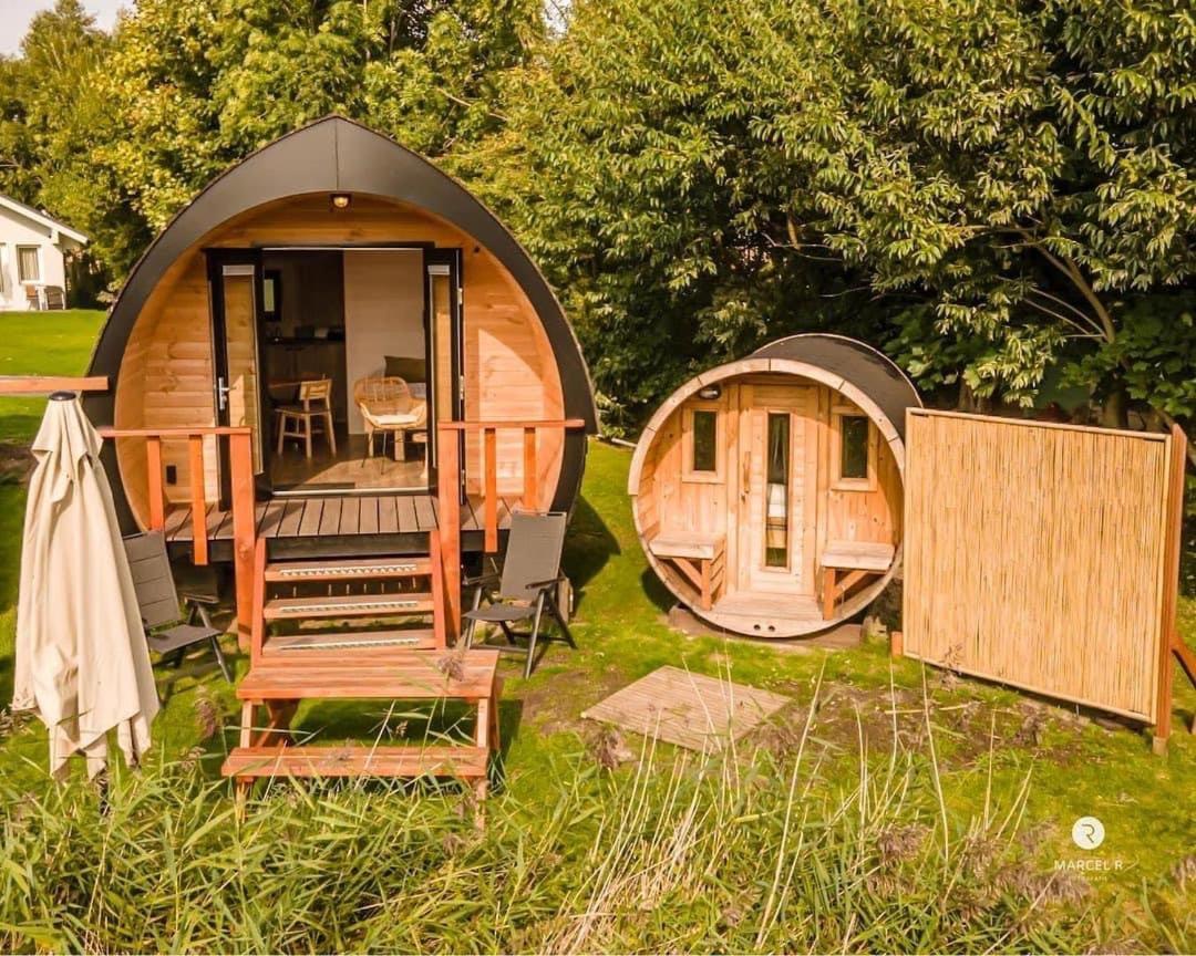 Pod Hotelkamer Aan Het Water Dokkum Bagian luar foto
